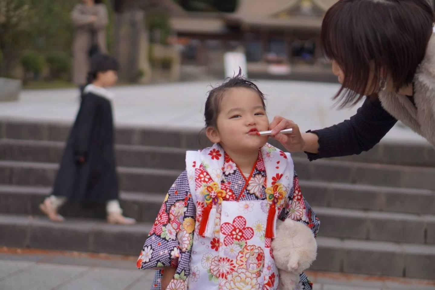 _口紅を塗ってもらいたい可愛さ爆発の1枚.jpg